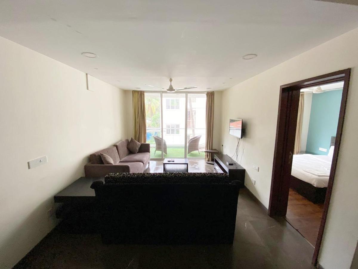 Aarju Luxurious Wave Lägenhet Calangute Exteriör bild