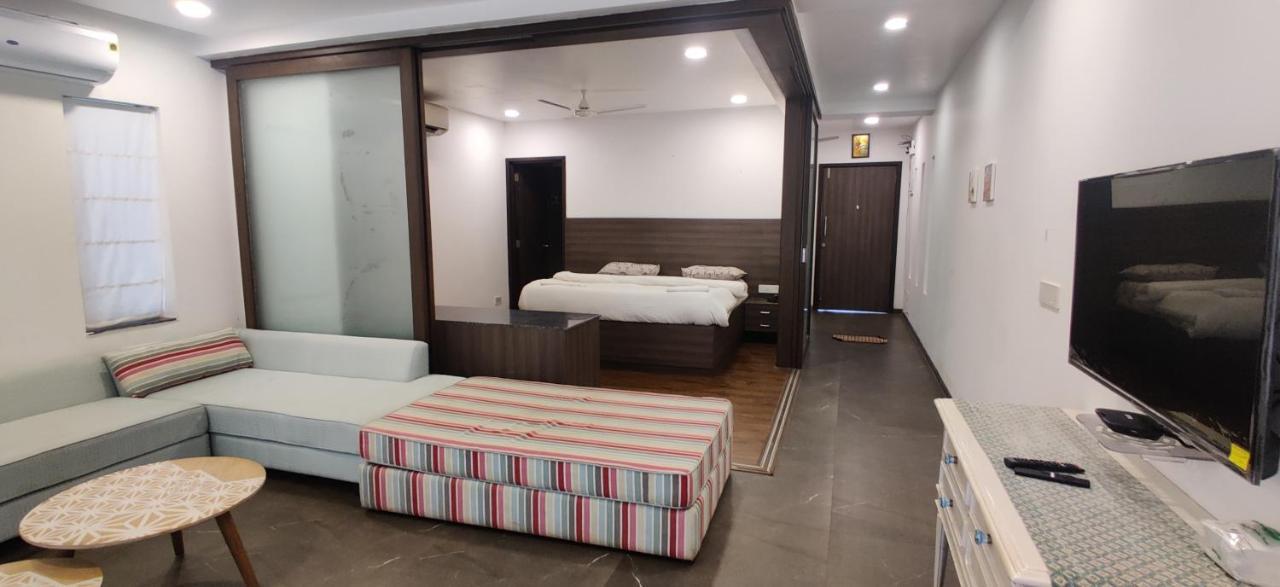 Aarju Luxurious Wave Lägenhet Calangute Exteriör bild
